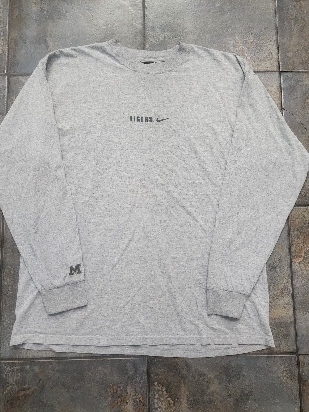 Vintage 90s Nike Team Men's Large Mizzou Tigers Missouri Long Sleeve T Shirt